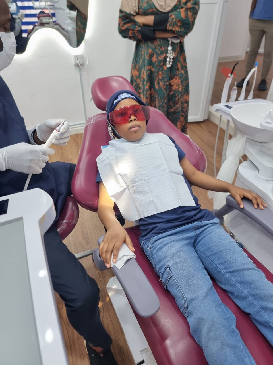 Professional dental care at Elis Dental Clinic